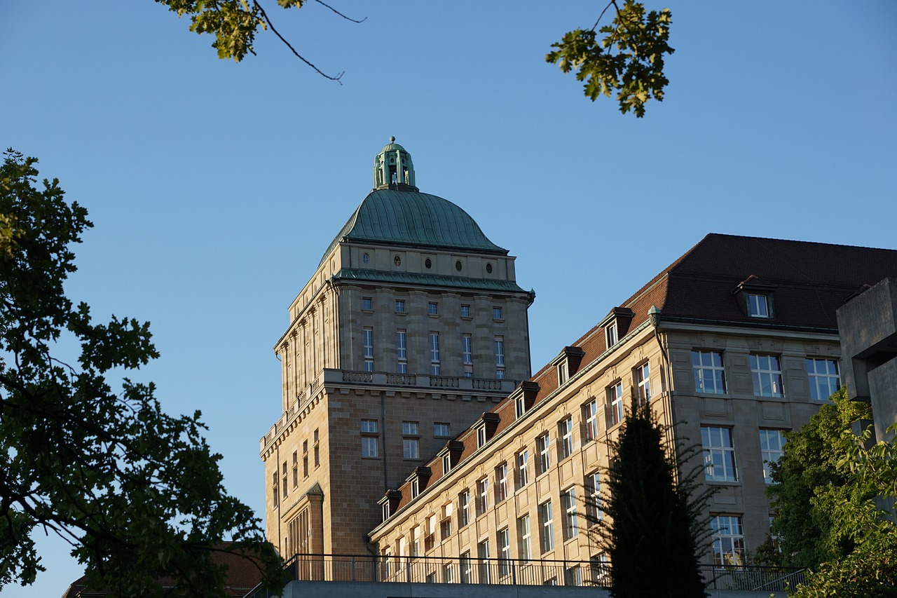 河南大学数学院